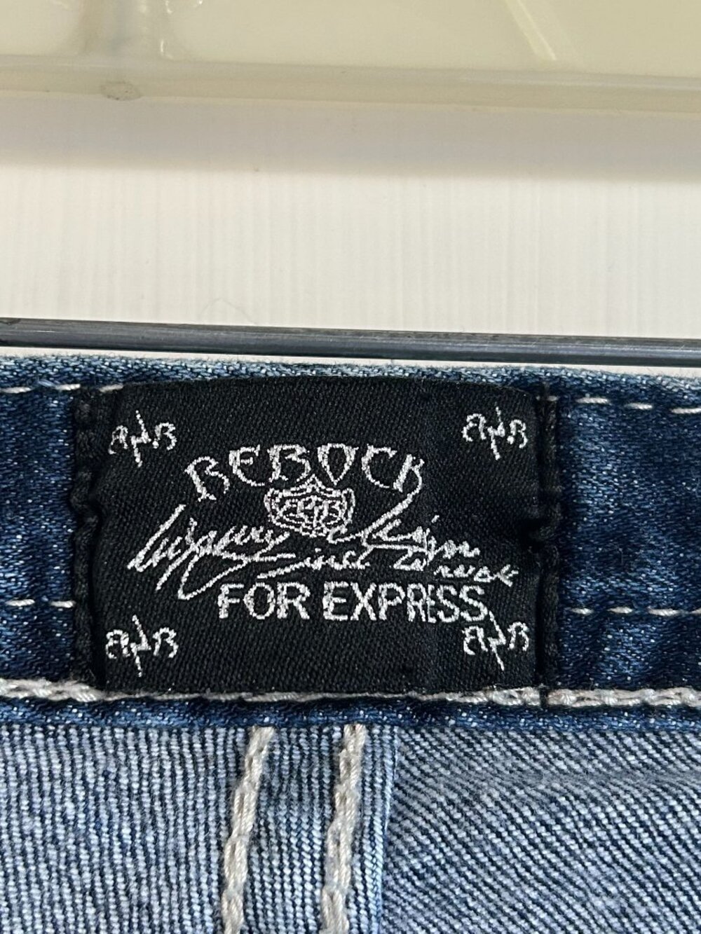 Express - VINTAGE - Low Rise Jeans - Picture 2 of 6